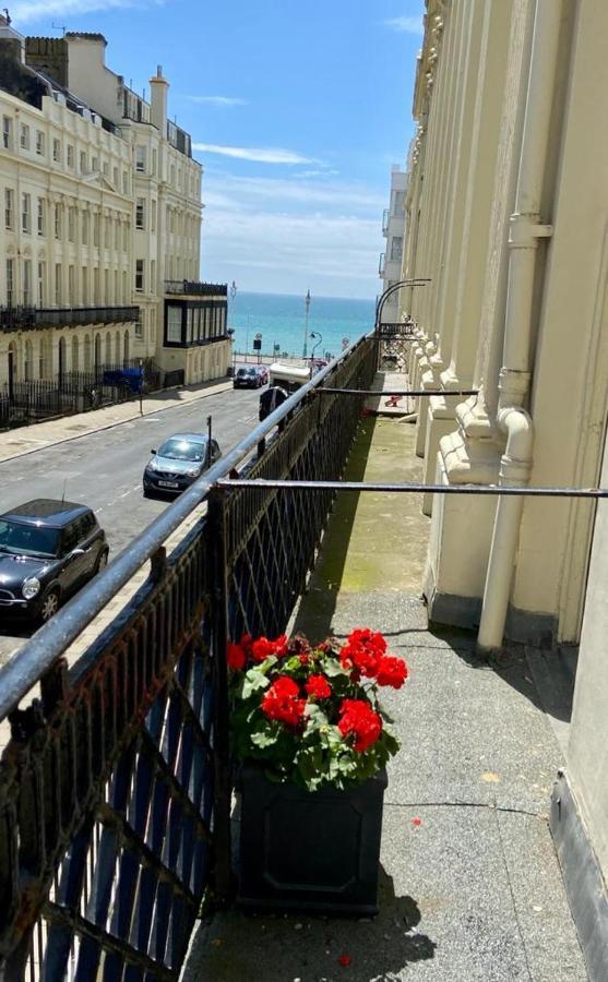 Luxury 1 Bed Flat With Balcony & Sea View Apartment Brighton Exterior photo